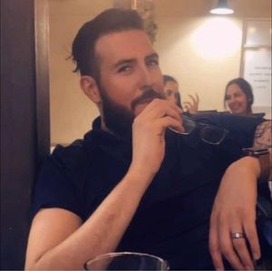 Meet your Posher, Efrain